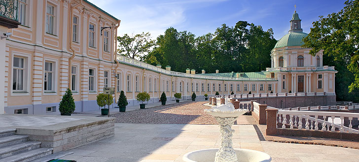 Дворцы Санкт-Петербурга